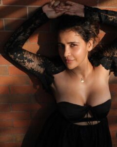 Aisha Sharma Instagram - Turning on my mojo full blast.
@forloveandlemons #weekend #helloweekend #fridayvibes #friday