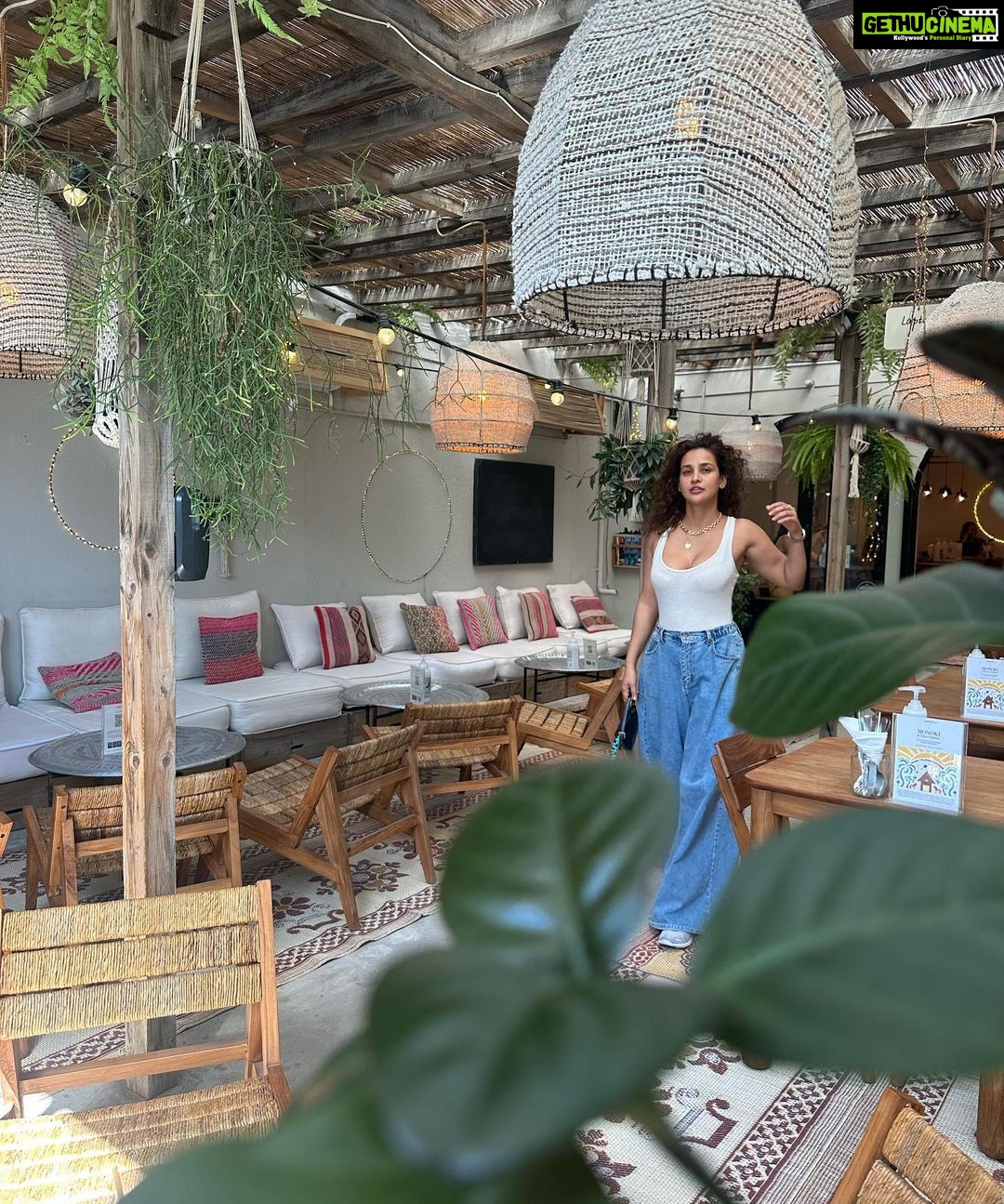Aisha Sharma Instagram - Off guard !! 💫🫶🏾 La Mer Beach