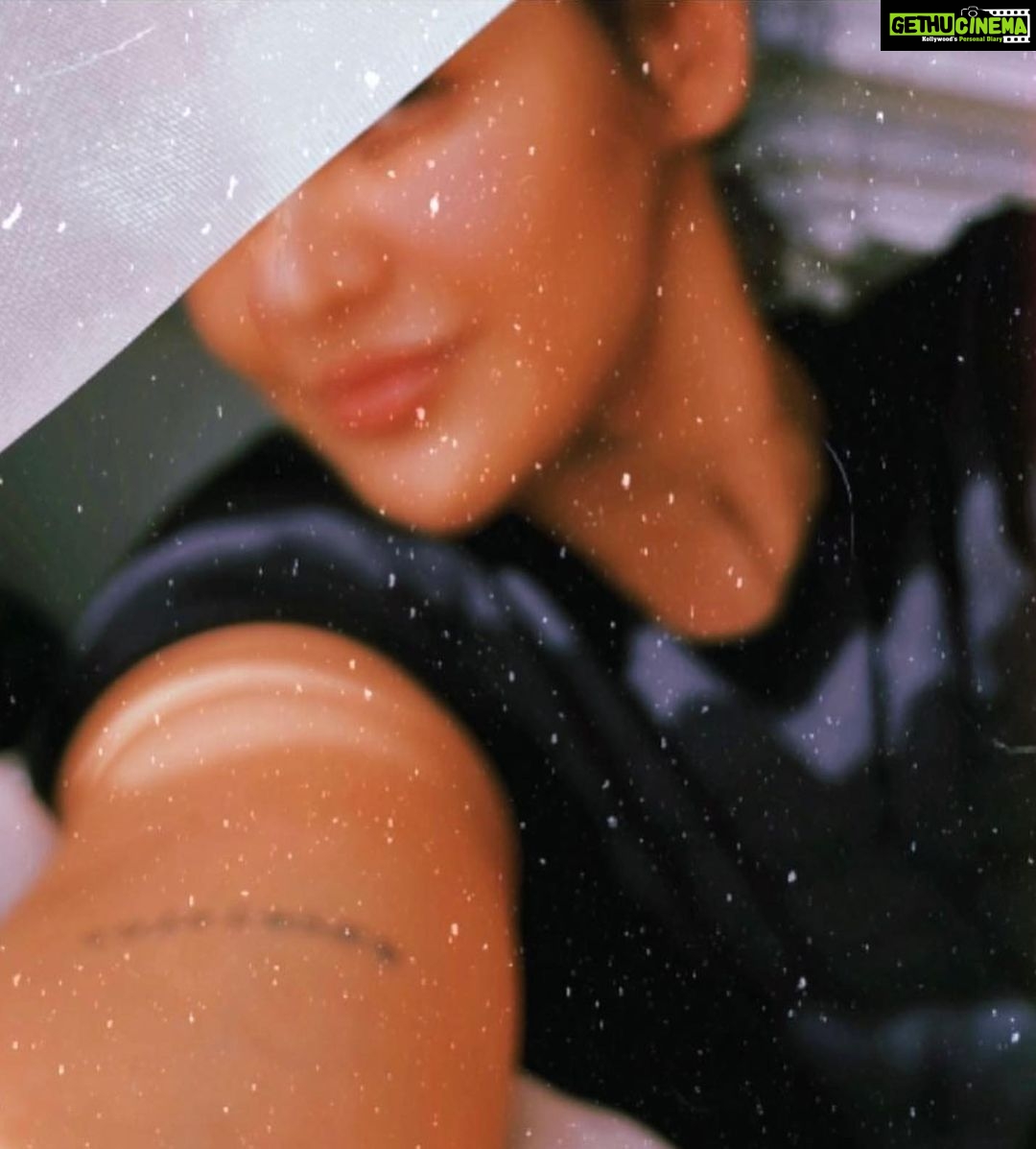 Aisha Sharma Instagram - Life lately 🫥#sunday💚