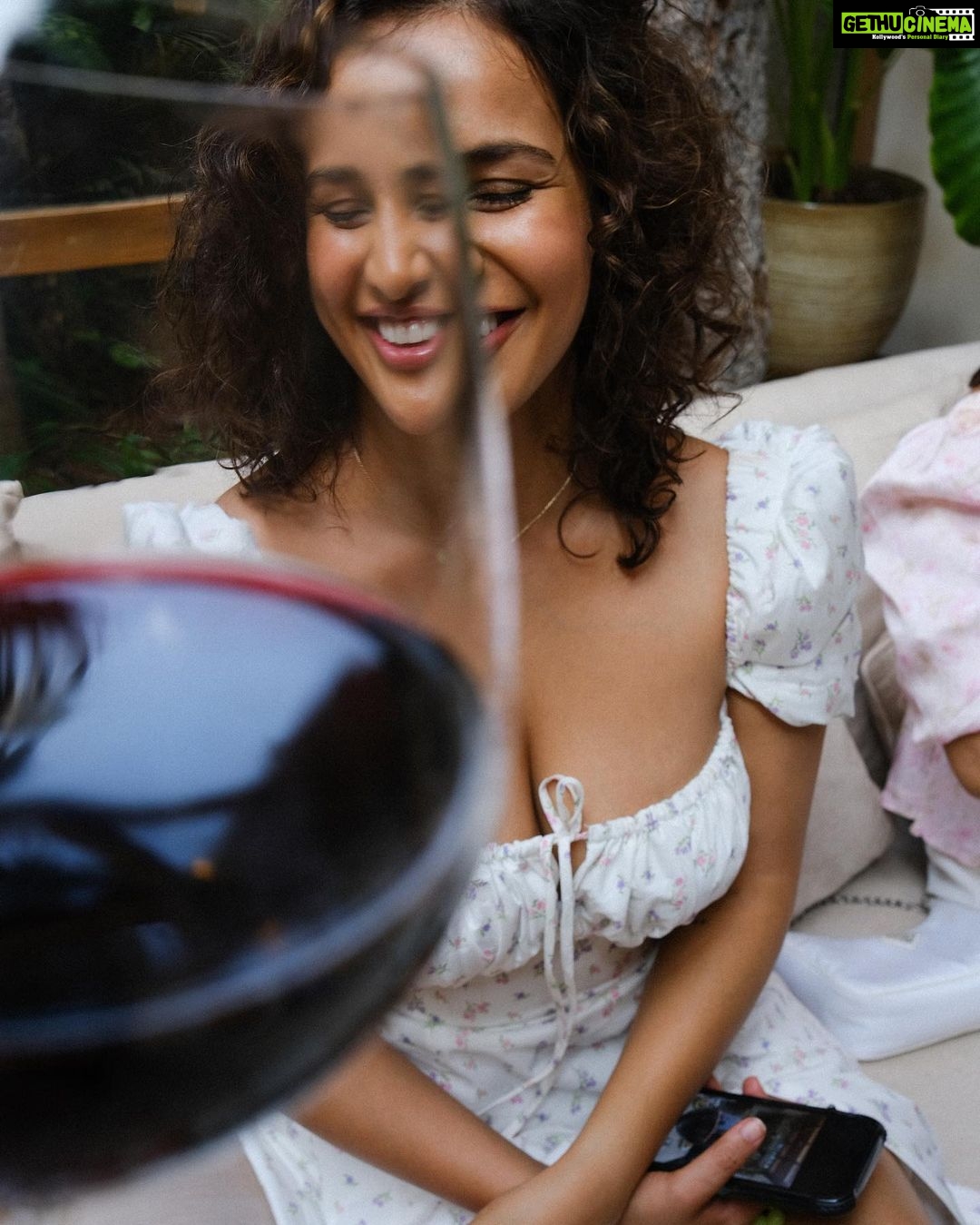 Aisha Sharma Instagram - 25.01.2023 : Aishaโs Musings : I believe in Birthdays , I believe in loving myself all day, everyday,in every way . I am grateful for the love, is all I can say. 25th of Jan feels like a holiday ๐๐. Something magical about making wishes . I believe in happiness more than Riches. 11:11 and stolen kisses . My emotions are true , my poetry has over a hundred glitches . ๐๐ซถ๐พ๐ฅฐโฅ๏ธ๐ birthday #aquarianseason