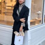 Aisha Sharma Instagram – What a strange world. We trade our days for things. ✨💫#weekendvibes #weekend #chicago #travel #aishatravels Chicago, Illinois