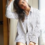 Aisha Sharma Instagram - The moment in front of you right now is a good one. Make the most of it. Also 👋🏾😀