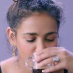 Aisha Sharma Instagram - #shiningwiththesharmas Streaming now on @socialswagworld Link in the bio 💕