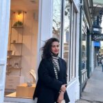 Aisha Sharma Instagram – What a strange world. We trade our days for things. β¨π«#weekendvibes #weekend #chicago #travel #aishatravels Chicago, Illinois