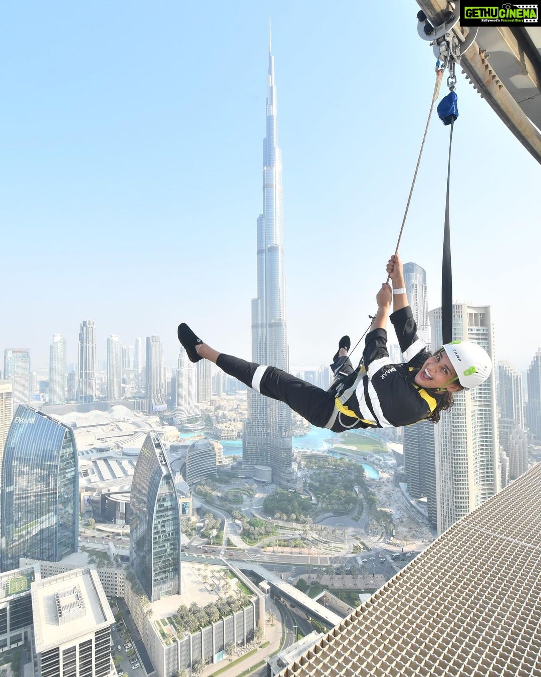 Aisha Sharma Instagram - Living on the edge is risky but there’s no fun living on the ground. Exhilarating experience with my fav human @nehasharmaofficial #dubai #adventure #lifeontheedge #travel #aishatravels #travelgram #sharmasisters #travelgoals #dubai Sky Views Observatory