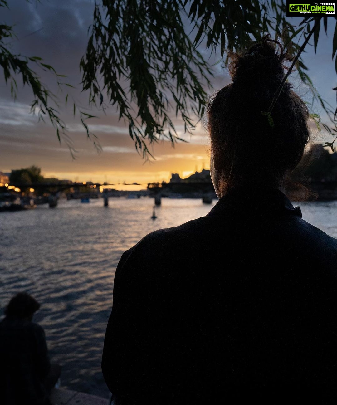 Aisha Sharma Instagram - Open up your mindset to one of abundance—and see what happens! #paris #france #aishainparis #travel #travelphotography #photooftheday đŸ“¸- @mikedesir