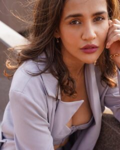 Aisha Sharma Instagram - I am ready to leave the grind behind and let life serve me more novelty. Buh-bye, pandemic plateau…😉 #photography #photograph