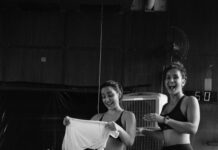 Aisha Sharma Instagram - Around neha I am bouncing off the walls like a kid who’s eaten too much sugar 😆🤓 . That’s us #sharmasisters @nehasharmaofficial 📸 - @mikedesir #blacknwhite #photograph #siblings #bestfriends #bestie #ﬁtness