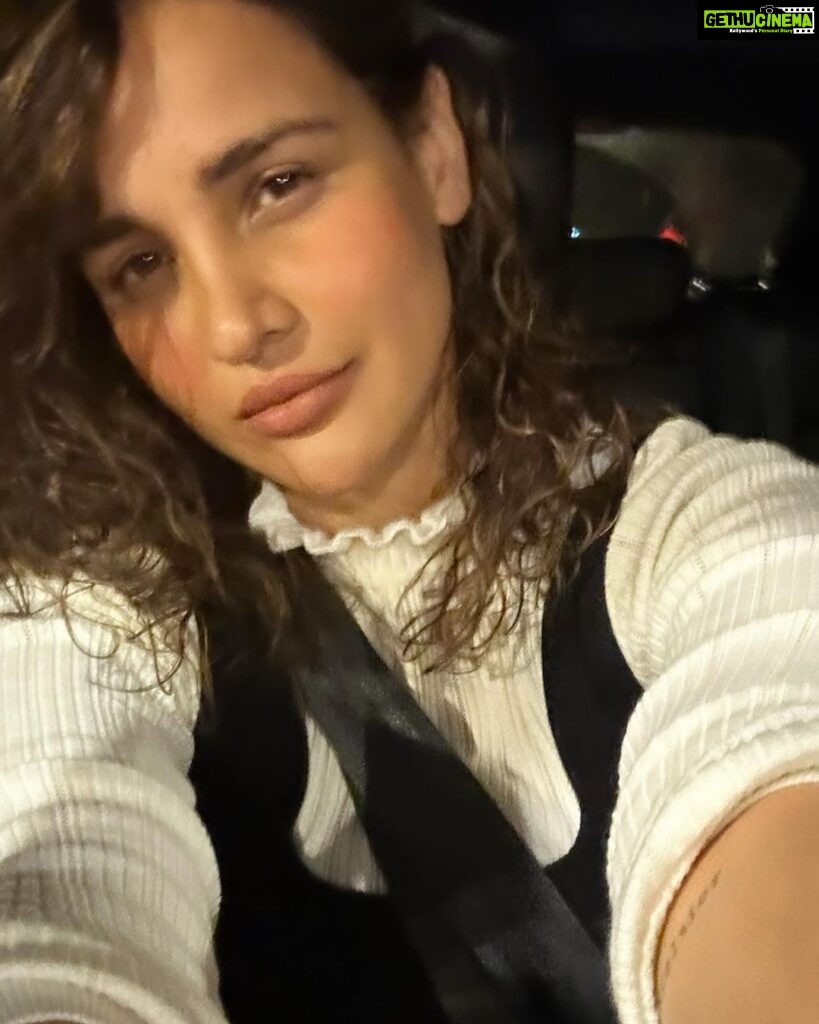 Aisha Sharma Instagram - Change of scenery will give you a whole new perspective. #nofilterneeded