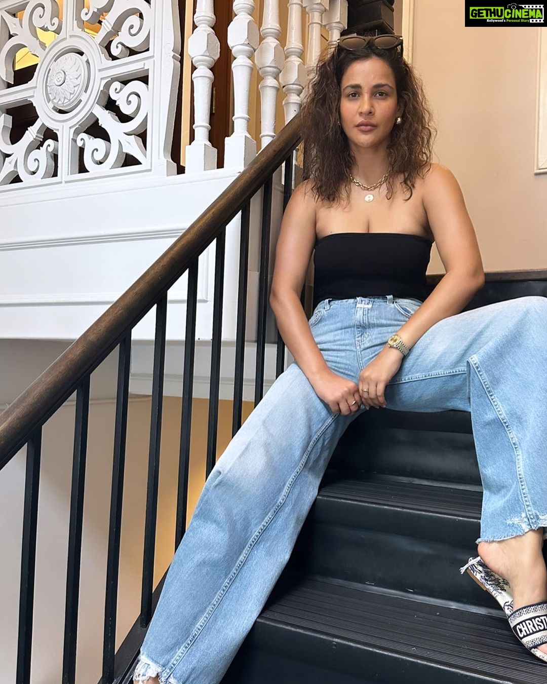 Aisha Sharma Instagram - @closedofficial 🫶🏾 Ella Maillart said people travel to run away from "that dreadful routine that kills all imagination and all our capacity for enthusiasm." I would have to say Ditto . Boston, Massachusetts