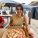 Aishani Shetty Instagram - Touristy things! Ps, that was the best Margherita I’ve had but I was too tired to express🤤 #hongkong