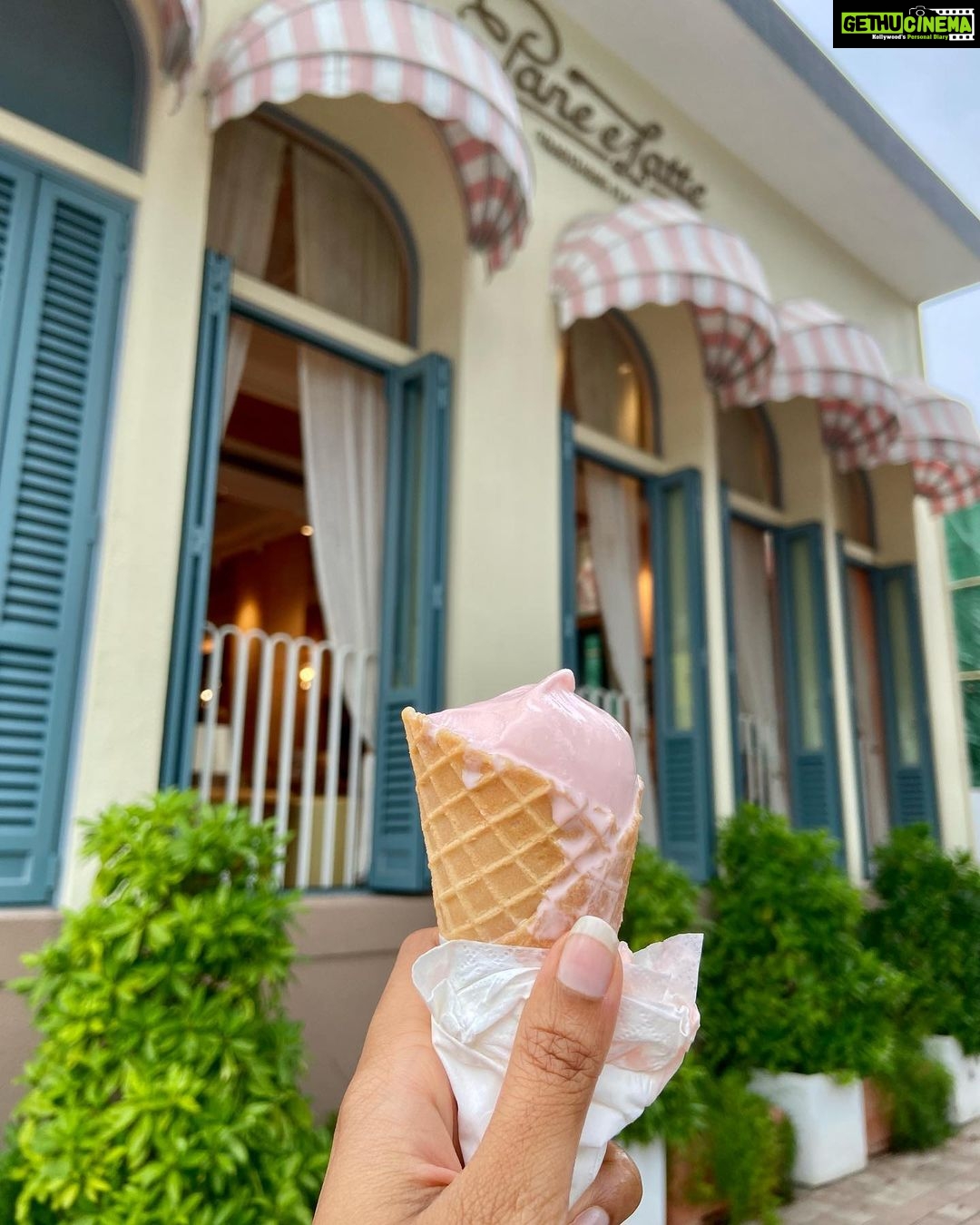 Aishani Shetty Instagram - Pretty peachy! 🫶🏻🍦 Stanley Plaza, Hongkong