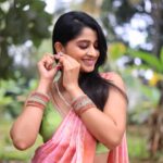 Aishani Shetty Instagram - 💕 #nofilter MUA @glitterglowbynandini Blouse by @studiobellodesign 📷 @yogi_0708