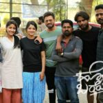 Aishani Shetty Instagram - Hi fraaaaaaandsss!! 🤩 Team #HondisiBareyiri @bhavanaa_raao_actor @naveen.shankar.98 @praveentej03 @jagan_sundaycinemas @jois_archie @shanthisagar14 @hondisibareyirimovie. Missing @shriofficial_ Malleshwaram