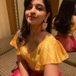 Aishani Shetty Instagram - ಎಂದು ಹೀಗೆ ಇರುವ ಬಯಕೆಯು ಮೂಡಿ ಮನಸು ತೇಲಾಡಿದೆ…