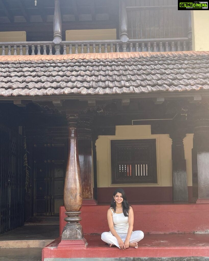 Aishani Shetty Instagram - Just a fun day at our ancestral home with my favourite people 💕 Nitte