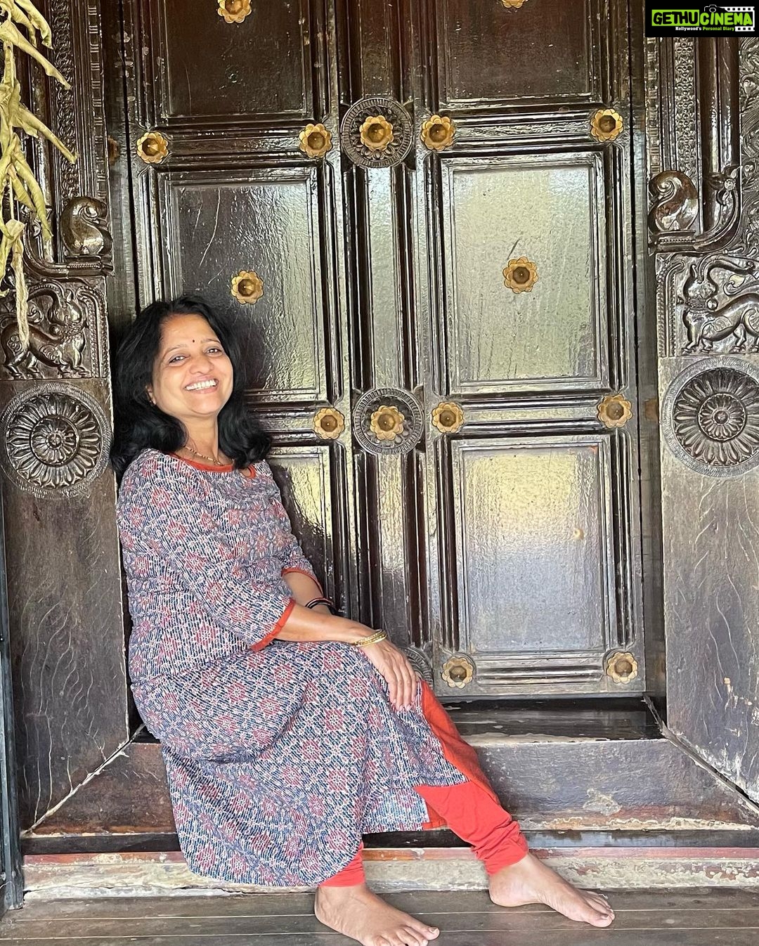Aishani Shetty Instagram - Just a fun day at our ancestral home with my favourite people 💕 Nitte