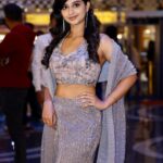 Aishani Shetty Instagram - 🤍 #dharanimandalamadhyadolage