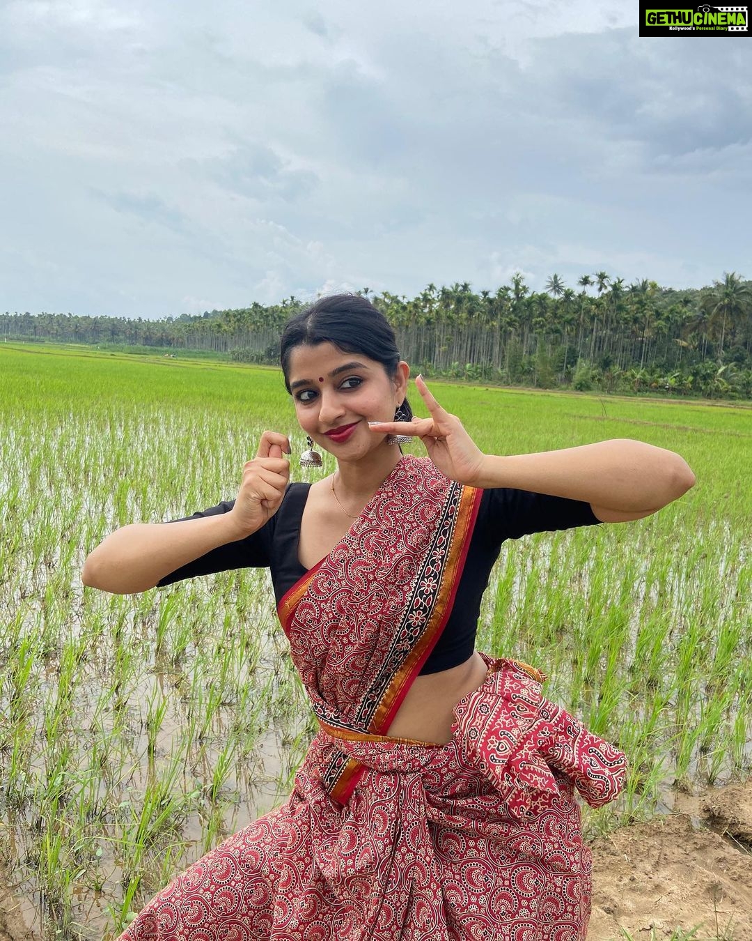 Aishani Shetty Instagram - ಗಣೇಶ ಚತುರ್ಥಿಯ ಶುಭಾಶಯಗಳು 🐘🪔
