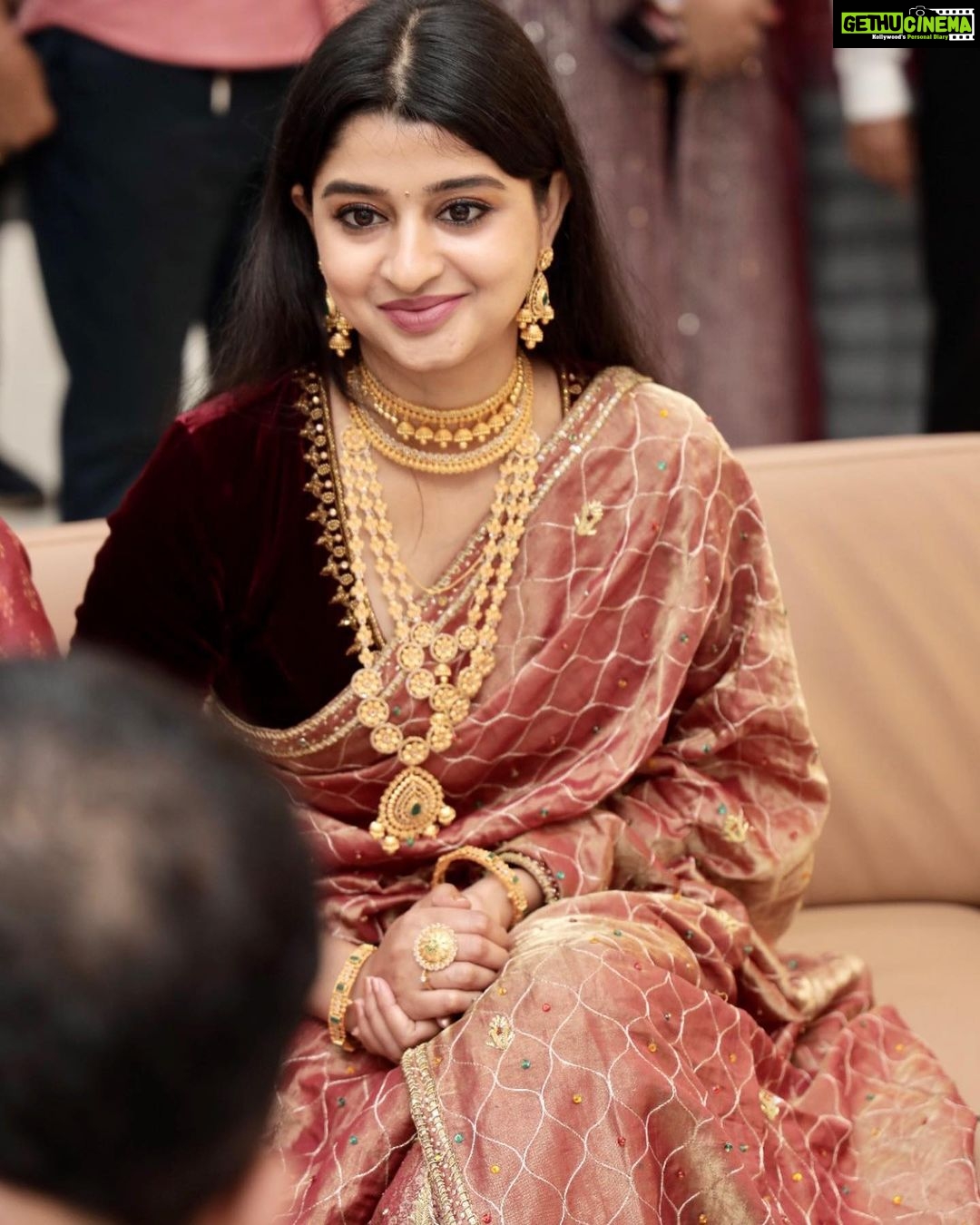 Aishani Shetty Instagram - At the launch of @joyalukkas in Udupi today! ♥️