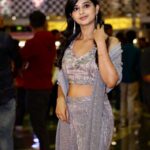 Aishani Shetty Instagram - 🤍 #dharanimandalamadhyadolage