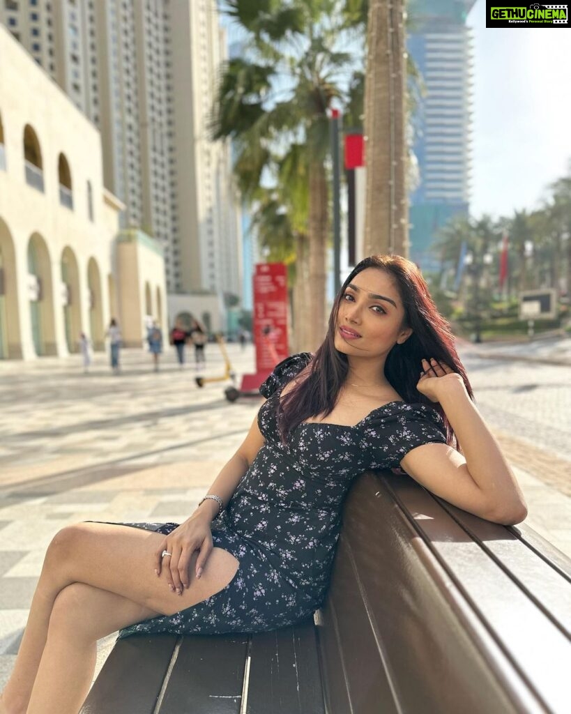 Aishwarya Devan Instagram - Let the wind kiss your face… Dubai, United Arab Emirates
