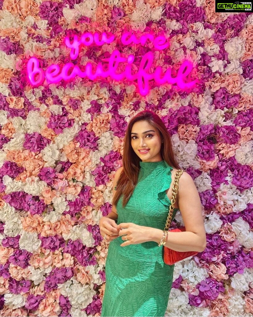 Aishwarya Devan Instagram - Slogan for this year! . #loveyourself #youarebeautiful #selflove #instapic Dubai, United Arab Emirates