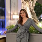 Aishwarya Devan Instagram - Thank you ✨2022✨for all the laughs , tears , countless blessings and teaching me the greatest lessons of life 🙏 looking forward to ✨2023✨ , another year with fresh starts and new chapters. ✨ #newyearawaits #thankyougod #bye2022 Address Boulevard
