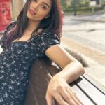 Aishwarya Devan Instagram - Let the wind kiss your face… Dubai, United Arab Emirates