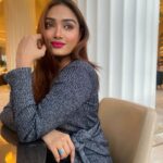 Aishwarya Devan Instagram – I don’t trust words, I even question actions. But I never doubt patterns.
.
#just #fridaymood #instapic Dubai, United Arab Emirates