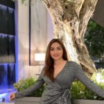 Aishwarya Devan Instagram - Thank you ✨2022✨for all the laughs , tears , countless blessings and teaching me the greatest lessons of life 🙏 looking forward to ✨2023✨ , another year with fresh starts and new chapters. ✨ #newyearawaits #thankyougod #bye2022 Address Boulevard