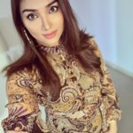 Aishwarya Devan Instagram – 🍫🍫🍫 #fridayvibes Dubai United Arab Emirates