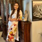 Aishwarya Devan Instagram - #happyonam 🌸🌺🌼