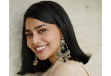 Aishwarya Lekshmi Instagram - Busy flexing my short hair , Brb 🤓 Styled by - @openhousestudio.in Saree - @ekayabanaras Jewellery - @abhilasha_pret_jewelry Footwear - @aprajitatoorofficial Style team - @poojakaranam @mehavenkatesh @prarthanasrinivasaraja Hair - @soverpukhrambam Photography - @sbk_shuhaib