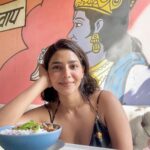 Aishwarya Lekshmi Instagram – 🌴🌊 ☀️ 💃 

Also….. this girl is finally understanding that she needs to have a Twitter account so she has one now. 

Find her there under (aishuL_ ) and be kind to her , as you always have been ! 
Lots of love ❤️