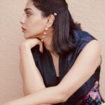 Aishwarya Lekshmi Instagram - I spy with my eye my stylist rolling her eyes, coz i havnt posted the looks from our promotional tour . So bear with me until the rolling stops . Look 4 | Mumbai Jacket - @yavi Jewellery - @amamajewels Footwear - @oceedeeshoes Styled by - @openhousestudio.in Style team - @poojakaranam @mehavenkatesh @prarthanasrinivasaraja Pictures - @sbk_shuhaib Hair - @soverpukhrambam