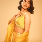 Aishwarya Lekshmi Instagram – King of Kotha | Hyderabad Promotions 

Styled by – @openhousestudio.in
Outfit – @shantibanaras 
Jewellery- @shriparamanijewels @darpan.mangatrai.official 
Style team – @poojakaranam @mehavenkatesh @prarthanasrinivasaraja 
Hair : @soverpukhrambam 
Shot by – @kannasrihari