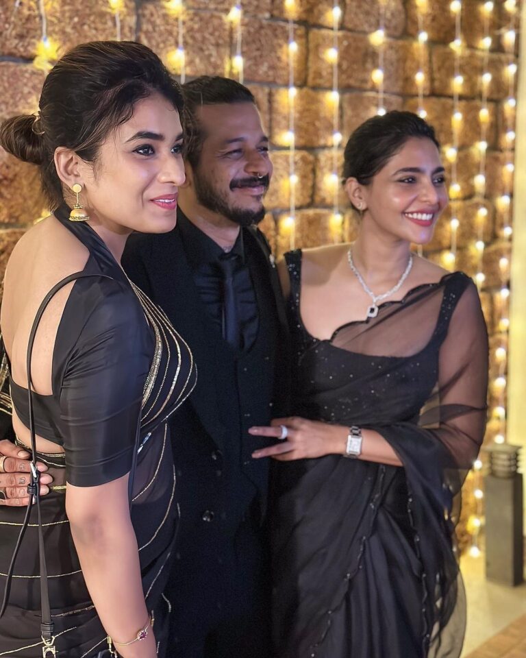Aishwarya Lekshmi Instagram - Attended a Shaadi again, this time courtesy to @ashnshrf finding a cute better half. Congratulations you guys!!! Also Congratulations to @jyothikaroy @akillereye and myself , for successfully getting eye-rolls ; yet again. #iykyk