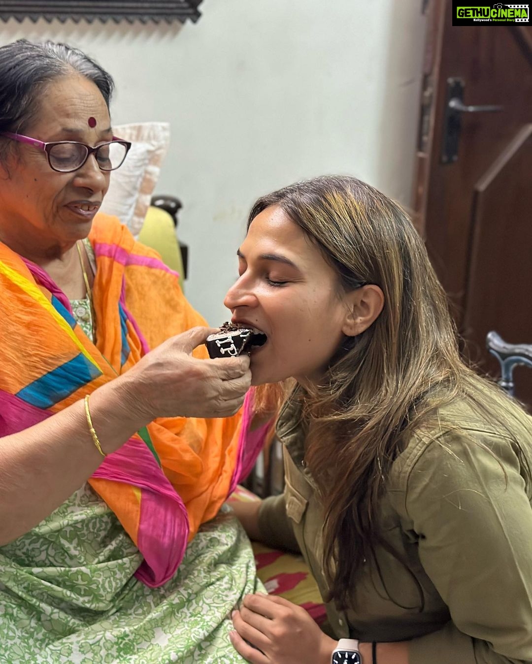 Aishwarya R. Dhanush - 67.2K Likes - Most Liked Instagram Photos
