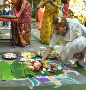 Aishwarya R. Dhanush Instagram - Hope you and your loved ones had a memorable #pongal 🌾🌞✨..may god bless everyone with only happiness, peace and prosperity in abundance 🙏🏼😇