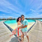 Aishwarya Sharma Bhatt Instagram - My Dil goes hmmmmm ❤️ . . . . Outfit by @shopradka Styled by @pooja.kalra37 #aishwaryasharma #neilbhatt #maldives #neilkiaish #ootd #tropical #tropicalwear