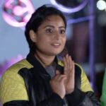 Aishwarya Sharma Bhatt Instagram - Aishwarya ko aaya ek pyaar bhara video call, jisse ho gaya tense poora maahaul. 🥵 Dekhiye #KhatronKeKhiladi, aaj aur kal raat 9 baje, sirf #Colors aur @officialjiocinema par. #KKK13 #KhatronKeKhiladi13 @itsrohitshetty @msarenaofficial @aisharma812