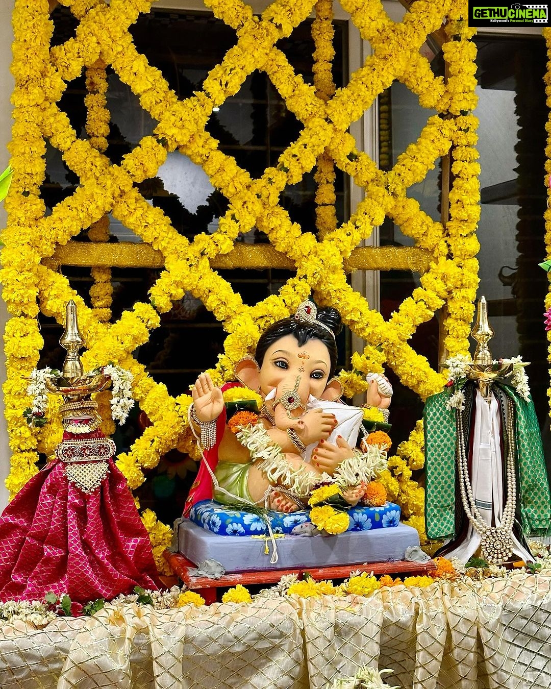 Aishwarya Sharma Bhatt Instagram - गणपति बप्पा मोरया 🙏🏻😇❤️ @vihansometimes . . . . #ganpati2023 #ganeshchaturthi #vihanverma #aishwaryasharma #neilbhatt #ganpatifestival #mumbai #ganpatibappamorya