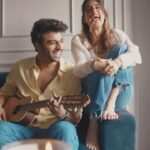 Akasa Instagram - Singing Lessons with Noor & Angad🌻 . . @sonymusicindia @akasasing . Shot & edited by @mnvlade . #manmaani #akasa #rohankhurana #akasakebesties #livesinging #cover #unplugged #sonymusic