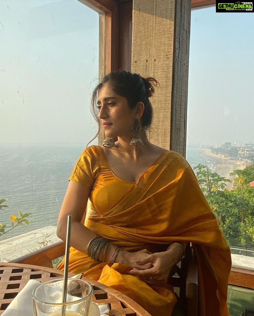 Akasa Instagram - menu v aaunda kudi banna ok? ππ»ββοΈ β’ β’ β’ thank you for the sari, for tying the sari and for taking the pictures @vj_nikon π«ΆπΌ β’ β’ β’ β’ β’ β’ β’ β’ β’ β’ β’ β’ β’ β’ β’ β’ β’ β’ β’ β’ β’ β’ β’ β’ β’ β’ β’ β’ β’ #akasa #akasasingh #akasasing #akasakebesties #akasians #trending #love #fyp #explore #fashion #ootd #femininegoddess #trendingreels #naagin #shringaar #biggboss #thick #punjaban #trendingsongs #travel #sari #indian