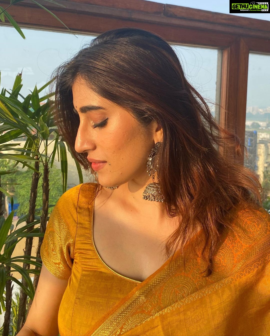 Akasa Instagram - menu v aaunda kudi banna ok? ππ»ββοΈ β’ β’ β’ thank you for the sari, for tying the sari and for taking the pictures @vj_nikon π«ΆπΌ β’ β’ β’ β’ β’ β’ β’ β’ β’ β’ β’ β’ β’ β’ β’ β’ β’ β’ β’ β’ β’ β’ β’ β’ β’ β’ β’ β’ β’ #akasa #akasasingh #akasasing #akasakebesties #akasians #trending #love #fyp #explore #fashion #ootd #femininegoddess #trendingreels #naagin #shringaar #biggboss #thick #punjaban #trendingsongs #travel #sari #indian
