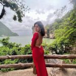 Akasa Instagram - swipe for palat 🫴🏼 • • • • • #akasa #akasasingh #akasasing #akasakebesties #akasians #trending #love #fyp #explore #fashion #ootd #femininegoddess #trendingreels #naagin #shringaar #biggboss #thick #punjaban #trendingsongs #travel