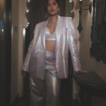 Akasa Instagram - pal do pal, kya mile, mil gayi.. pareshaani 🌪️ • • • • 📸: @mnvlade @themediatronic • • • • • #akasa #akasasingh #akasasing #akasakebesties #akasians #trending #love #fyp #explore #fashion #ootd #femininegoddess #trendingreels #naagin #shringaar #biggboss #thick #punjaban #trendingsongs Fairmont, Jaipur