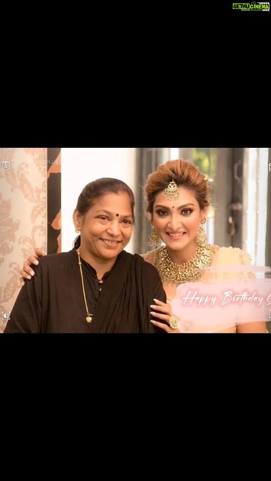 Akshara Reddy Instagram - Happy birthday my laddo mumma.. wat a blessing you are to us.. u r an amazing mother.. I wish I could take away all ur pain.. I wish I can keep u with me forevrr.. I wish I rather die before u, than see u leave me.. Stay strong my fighter.. I need u.. we need u.. Guggu lobss mumma bear soooo very much 🐥🐥