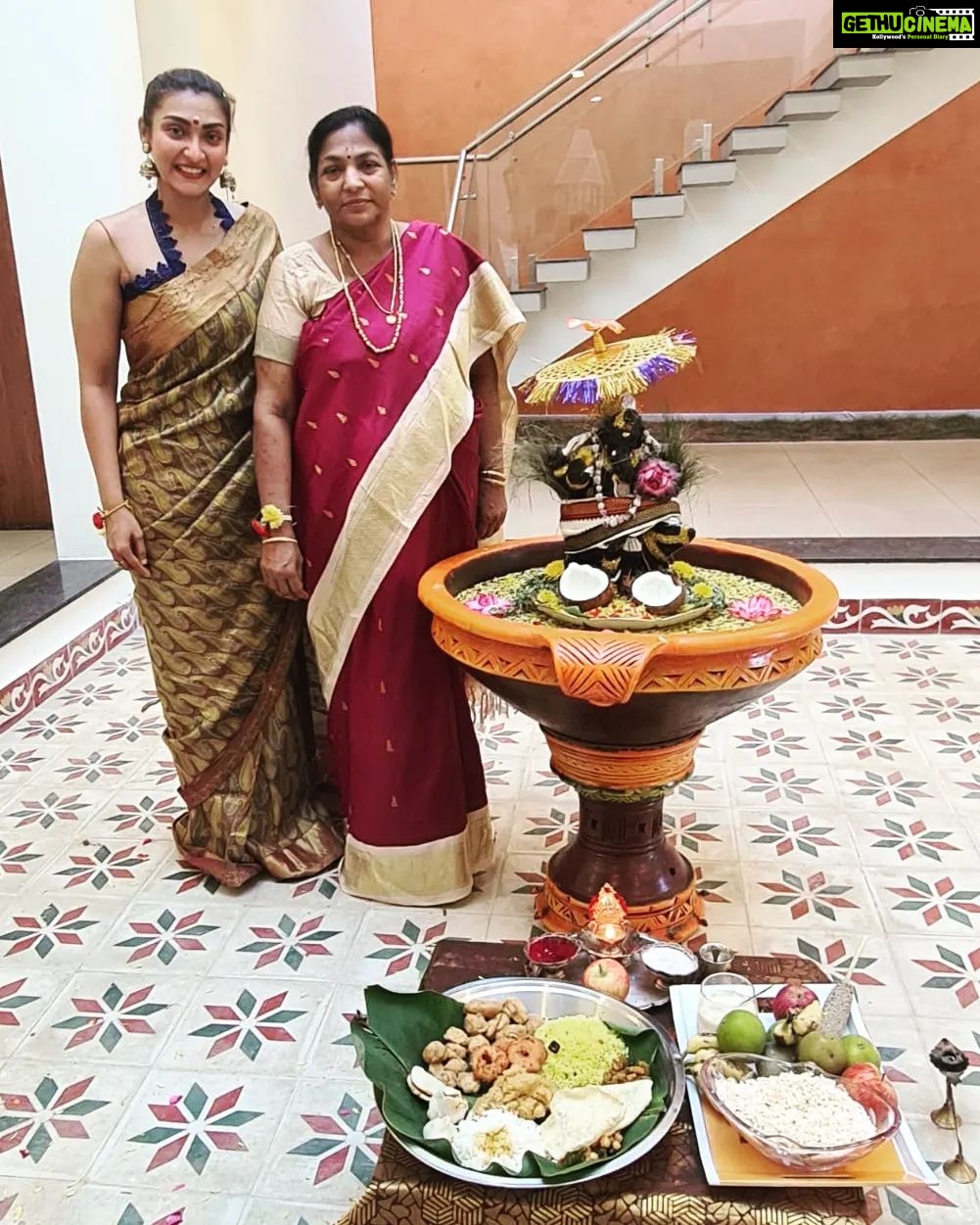 Akshara Reddy Instagram - Happy vinayaka chaturthi guys.. 🤗🤗🤗🤗